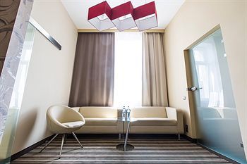Hotel Diament Plaza 4*