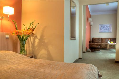 Diament Plaza Hotel 4*